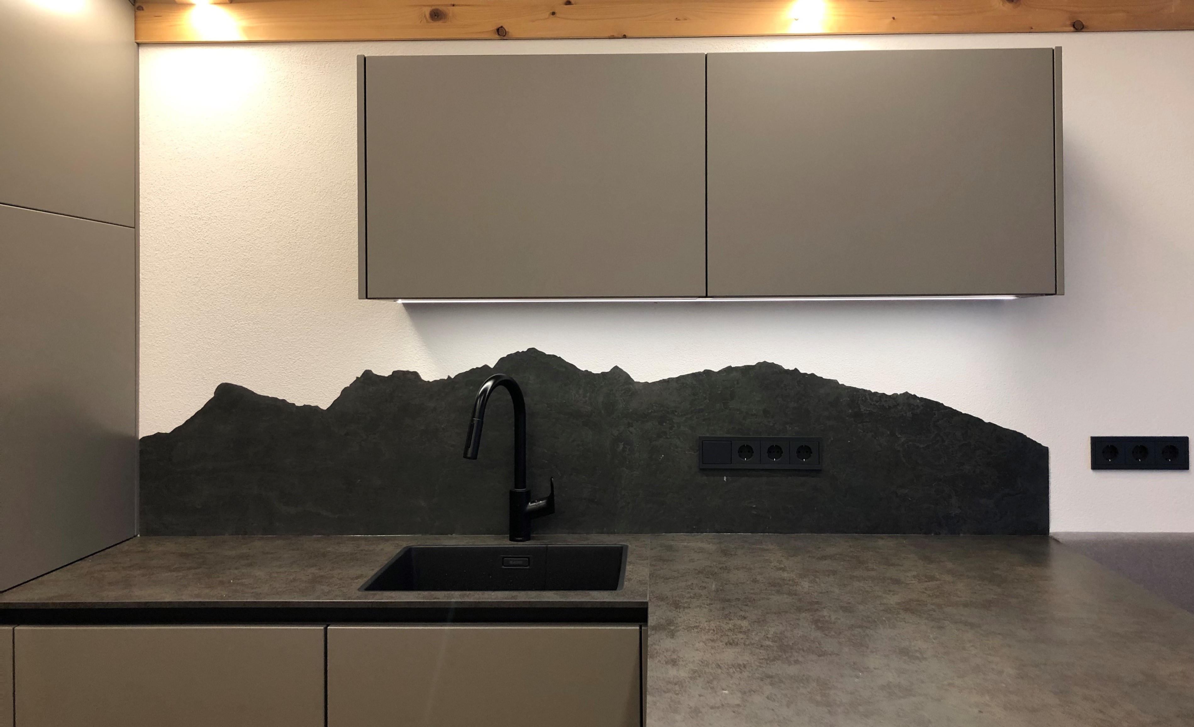 Küchenrückwand Tschengelser Hochwand